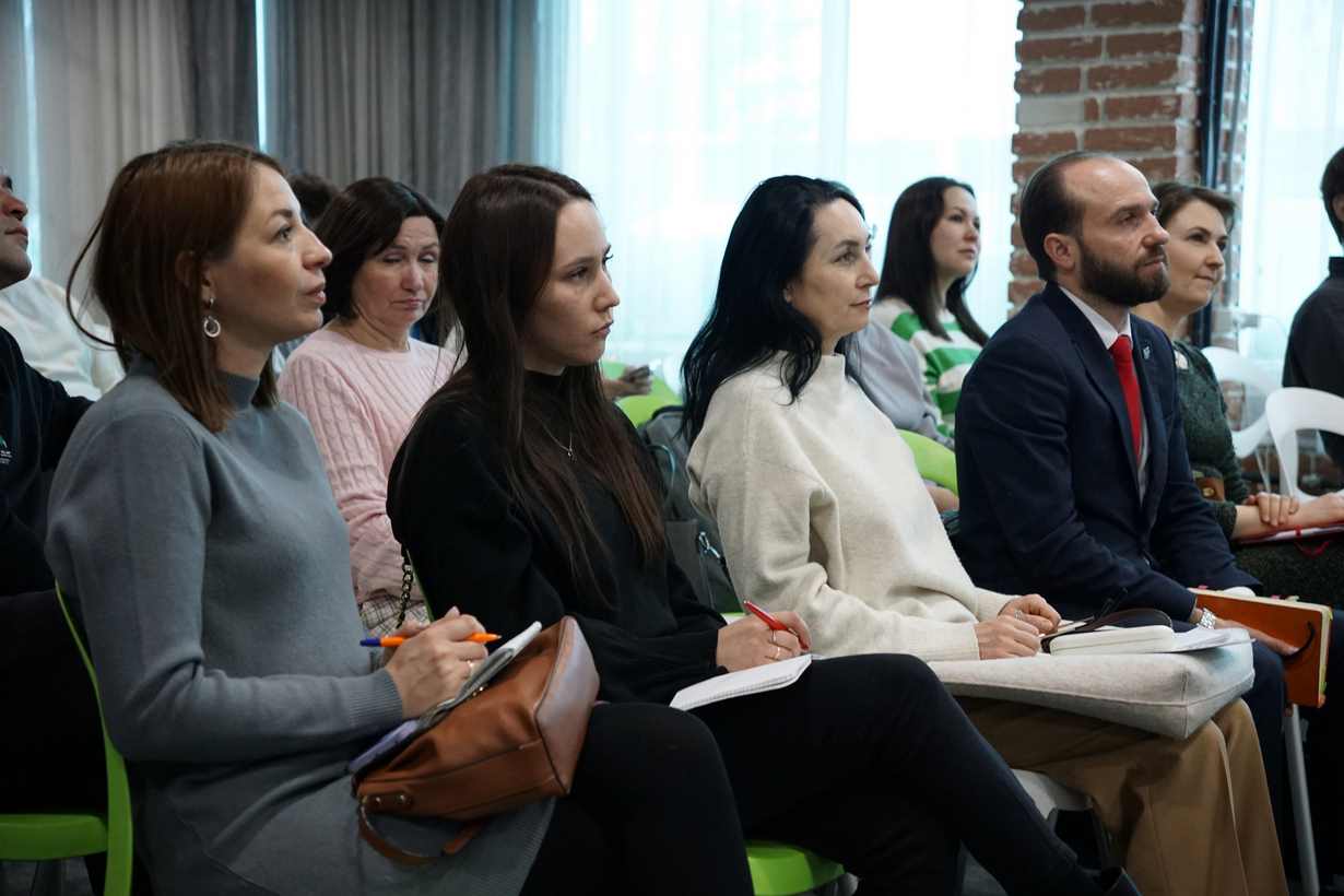 В Башкортостане более 30 предпринимателей посетили воркшоп "Как жить, если ты Руководитель"-slide